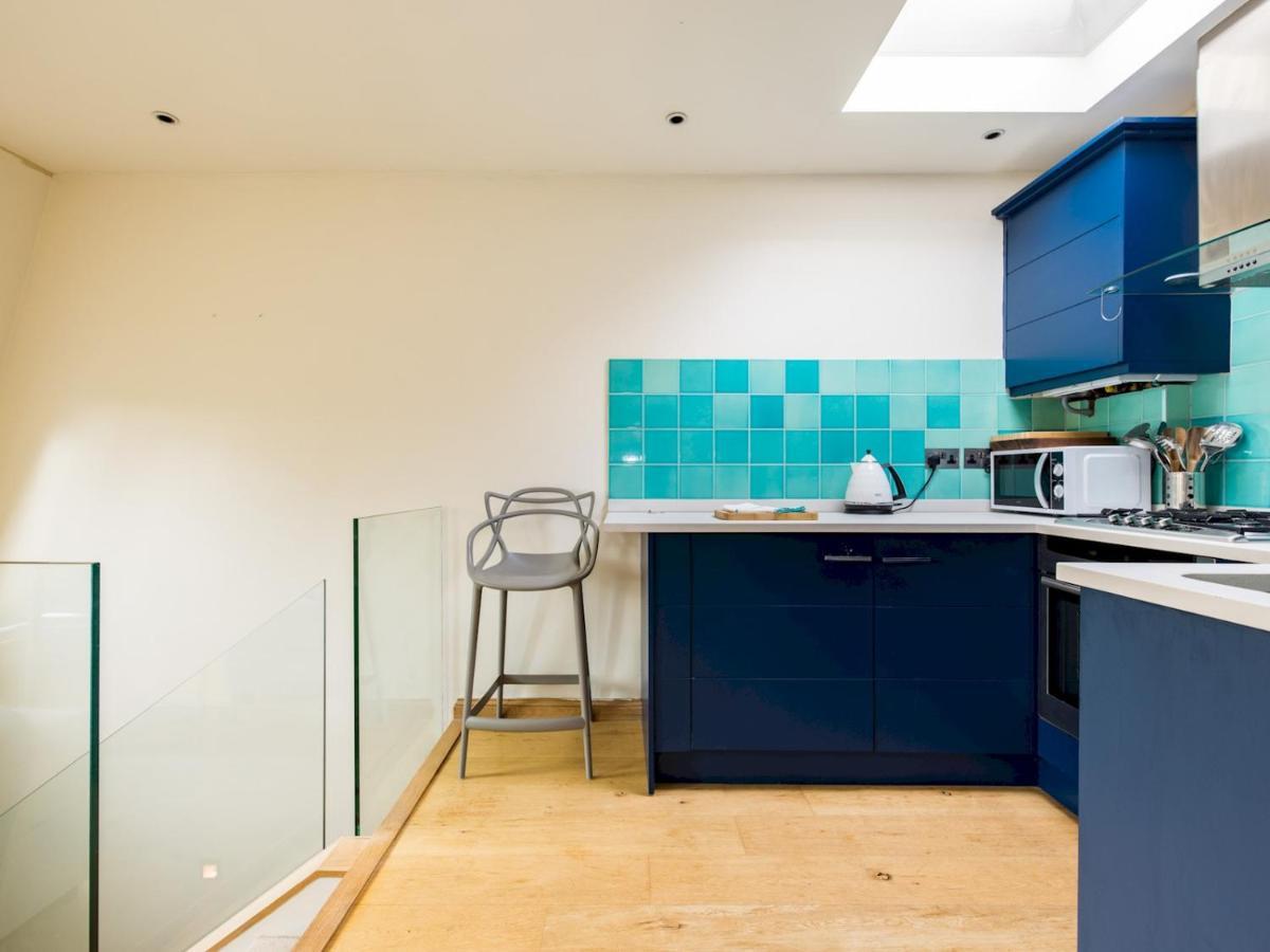 Cosy And Light Flat With A Roof Terrace In Chelsea *