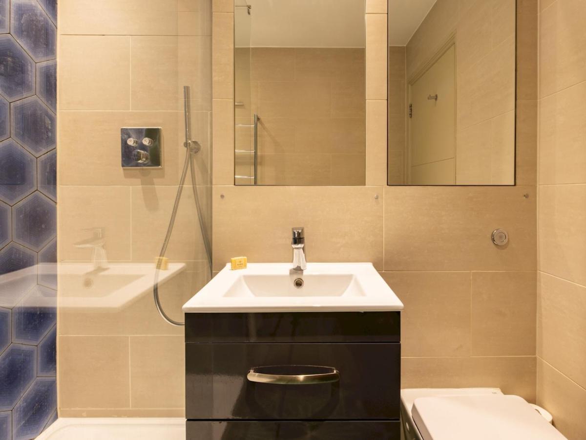 Cosy And Light Flat With A Roof Terrace In Chelsea * Londra
