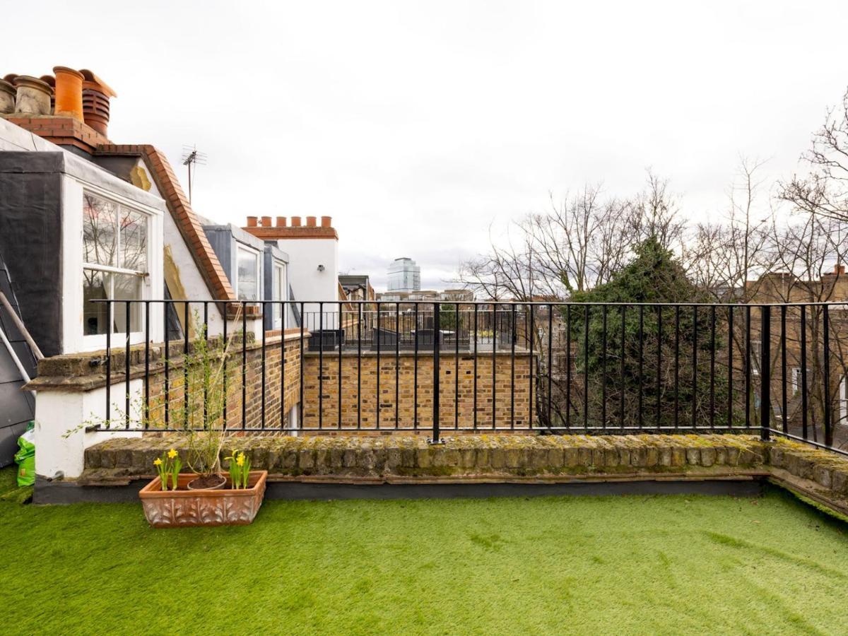 Cosy And Light Flat With A Roof Terrace In Chelsea *